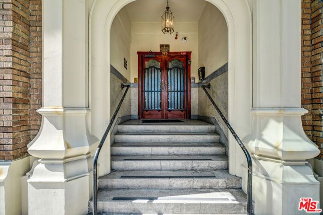 325 W 3rd Street 410, Long Beach, CA 90802