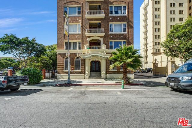 325 W 3rd Street 410, Long Beach, CA 90802