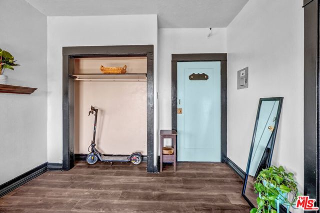 325 W 3rd Street 410, Long Beach, CA 90802