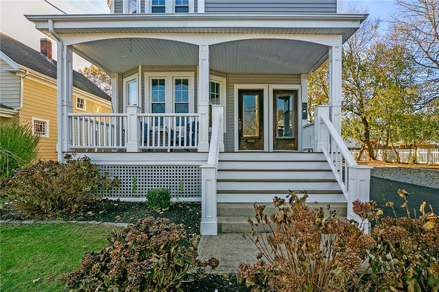 20 Fenner Avenue 1, Newport, RI 02840