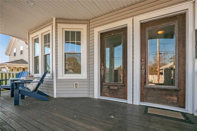 20 Fenner Avenue 1, Newport, RI 02840