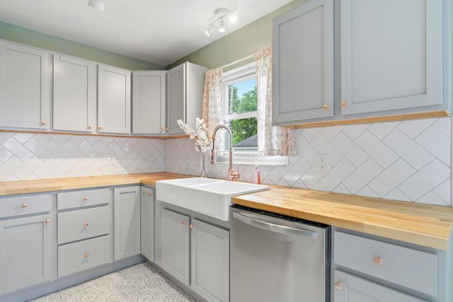 3350 Walmar Drive, Columbus, OH 43224