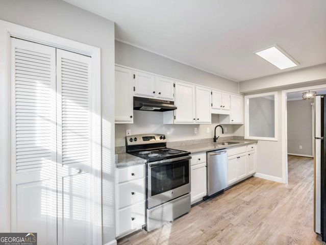 6500 Gaines Ferry Road A2, Flowery Branch, GA 30542