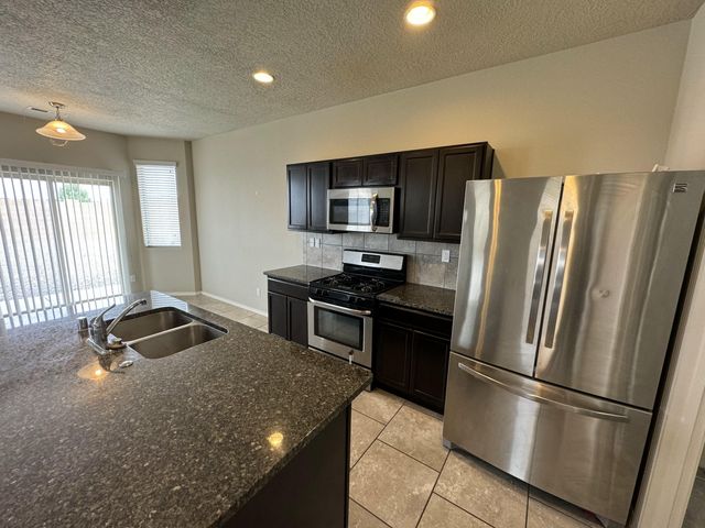3845 Havasu Falls Street NE, Rio Rancho, NM 87144