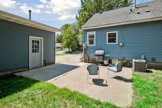14 Pine Drive, Circle Pines, MN 55014