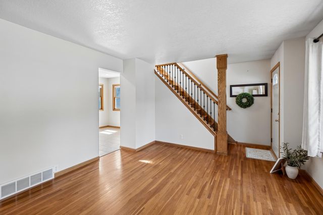 14 Pine Drive, Circle Pines, MN 55014