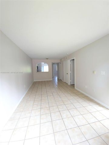 3398 NE 9th Drive 102, Homestead, FL 33033