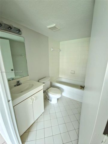 3398 NE 9th Drive 102, Homestead, FL 33033