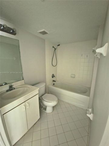 3398 NE 9th Drive 102, Homestead, FL 33033