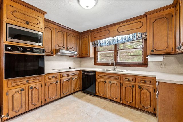 8413 Fayetteville Road 14, Raleigh, NC 27603