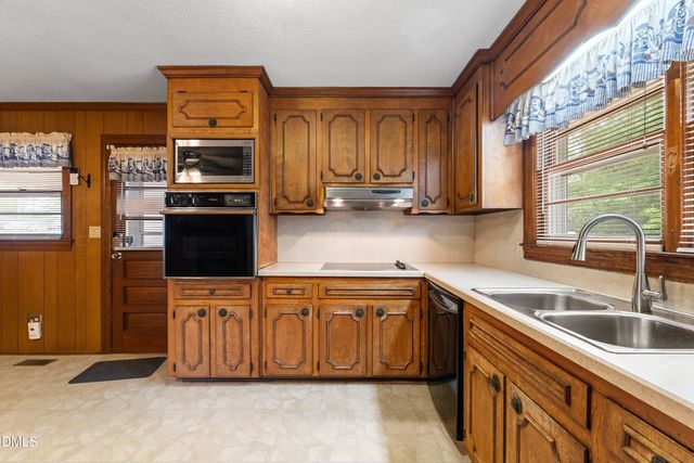 8413 Fayetteville Road 14, Raleigh, NC 27603