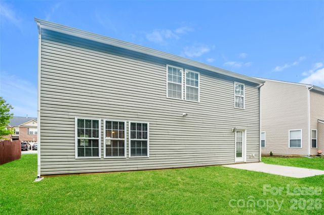5525 Hammermill Drive, Harrisburg, NC 28075