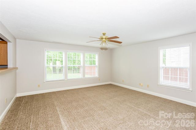 5525 Hammermill Drive, Harrisburg, NC 28075