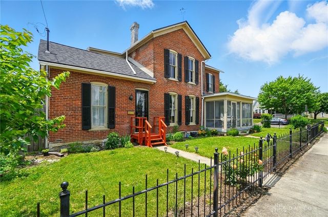 40 E Main Street, West Carrollton, OH 45449