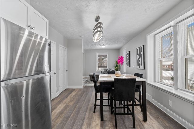 1133 Bellows Street, Akron, OH 44301