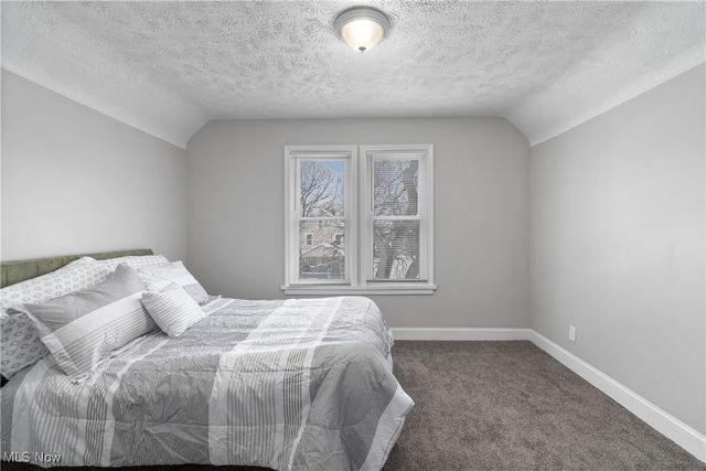 1133 Bellows Street, Akron, OH 44301