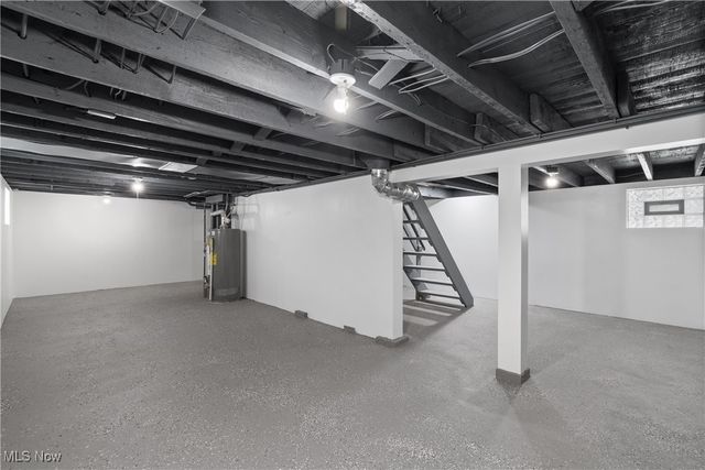 1133 Bellows Street, Akron, OH 44301