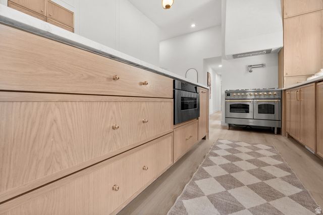 10354 N HIDDEN OAK DR, Highland, UT 84003