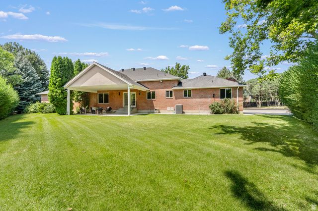 10354 N HIDDEN OAK DR, Highland, UT 84003