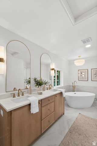 10354 N HIDDEN OAK DR, Highland, UT 84003