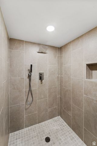 10354 N HIDDEN OAK DR, Highland, UT 84003