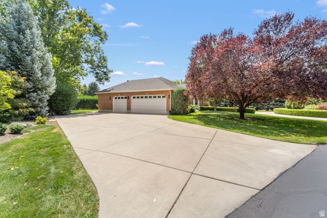 10354 N HIDDEN OAK DR, Highland, UT 84003