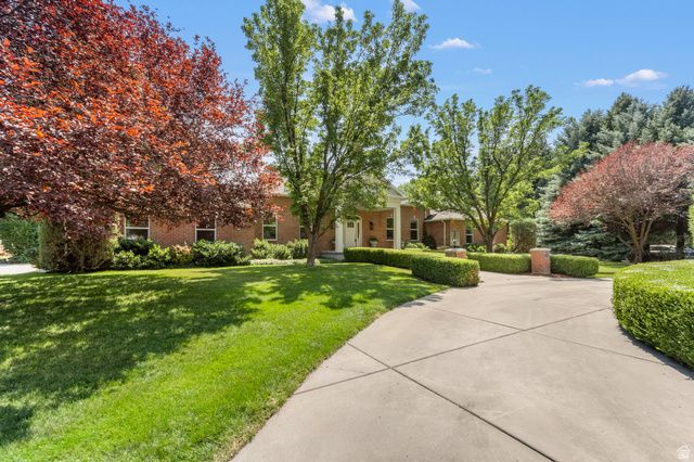 10354 N HIDDEN OAK DR, Highland, UT 84003