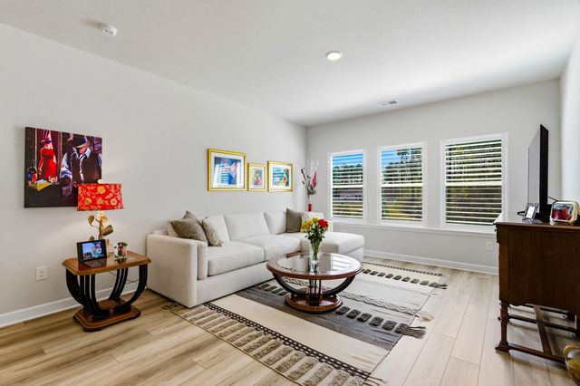 834 Sandy Side Dr., Little River, SC 29566