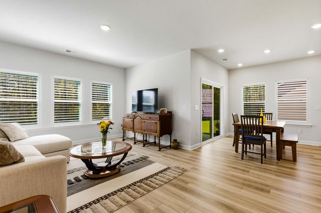 834 Sandy Side Dr., Little River, SC 29566