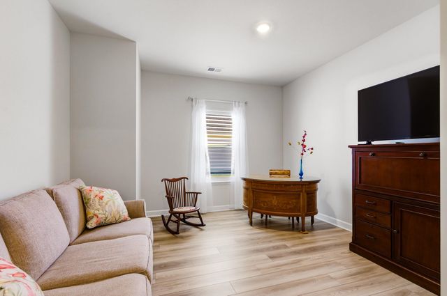 834 Sandy Side Dr., Little River, SC 29566