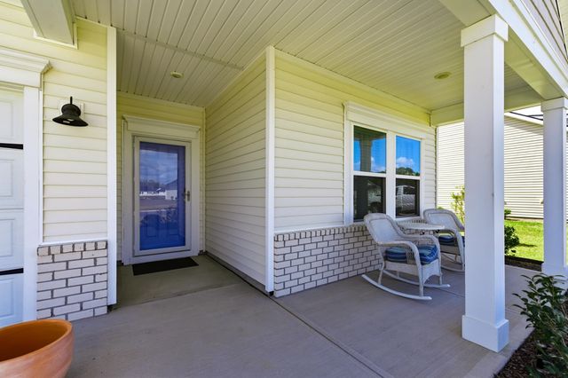 834 Sandy Side Dr., Little River, SC 29566