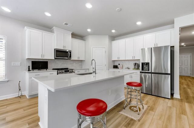 834 Sandy Side Dr., Little River, SC 29566