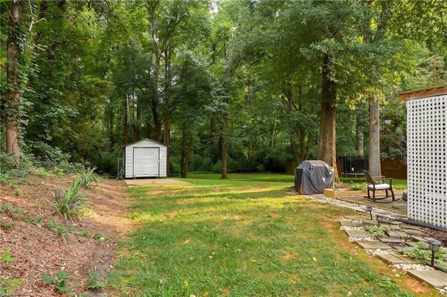 3740 Yadkinville Road, Winston-salem, NC 27106