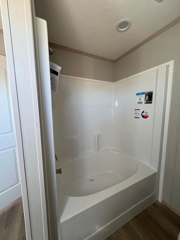1179 Los Tulipanes Drive SE, Los Lunas, NM 87031