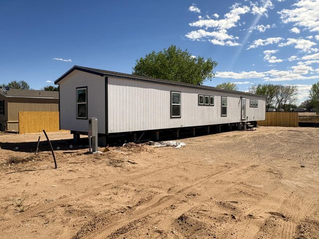 1179 Los Tulipanes Drive SE, Los Lunas, NM 87031