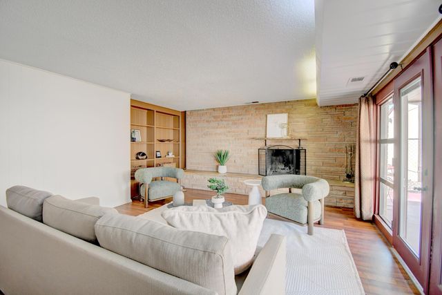 7013 Aztec Road NE, Albuquerque, NM 87110