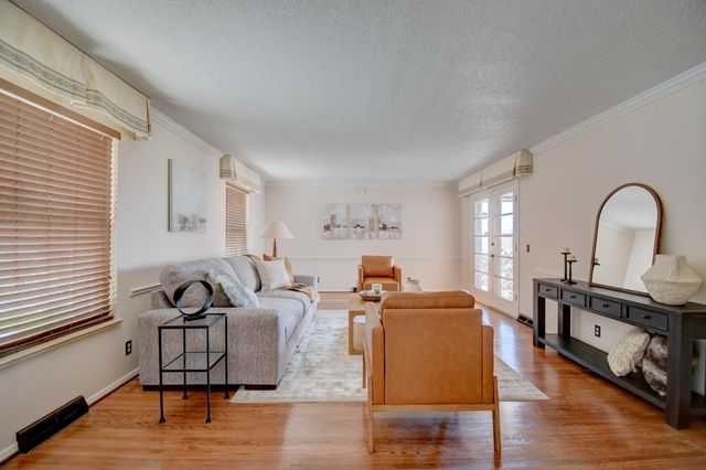 7013 Aztec Road NE, Albuquerque, NM 87110