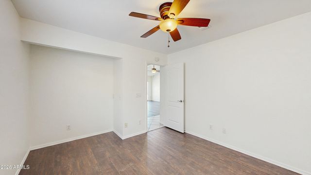 10881 W Oraibi Drive, Peoria, AZ 85373