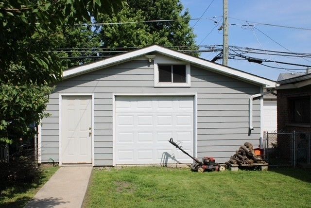 4031 S Harlem Avenue, Stickney, IL 60402
