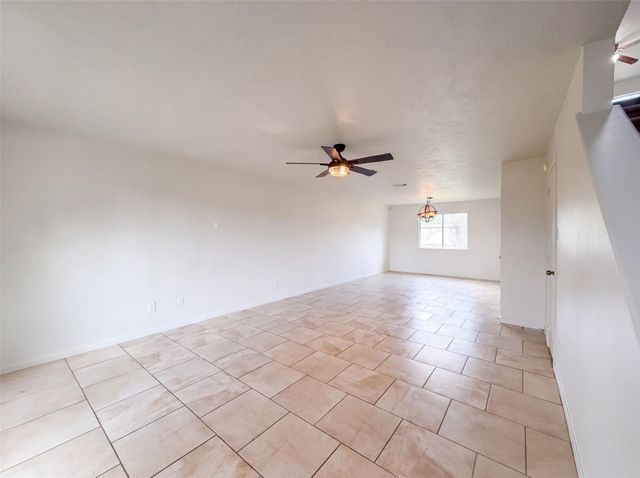 4519 S Ridgewalk Drive, Houston, TX 77053