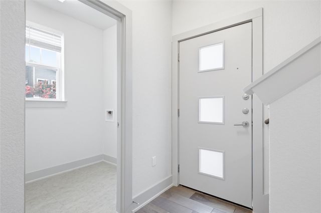 2021 Sharper Mews LN, Austin, TX 78741
