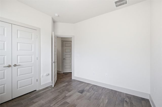 2021 Sharper Mews LN, Austin, TX 78741