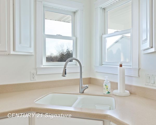 4050 Hackett Rd. Road, Saginaw, MI 48603