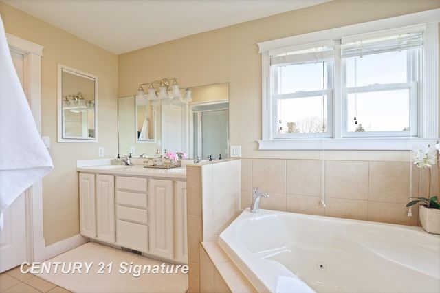 4050 Hackett Rd. Road, Saginaw, MI 48603