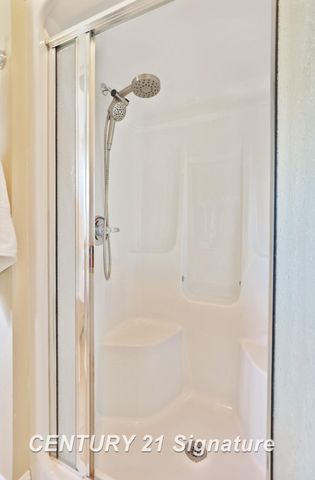 4050 Hackett Rd. Road, Saginaw, MI 48603