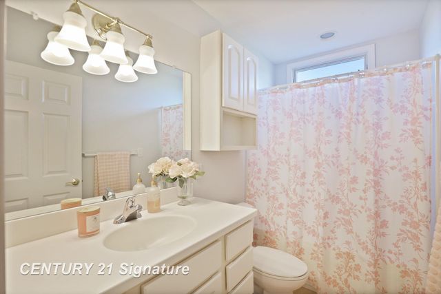 4050 Hackett Rd. Road, Saginaw, MI 48603