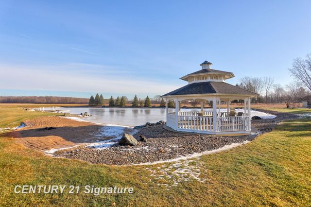 4050 Hackett Rd. Road, Saginaw, MI 48603