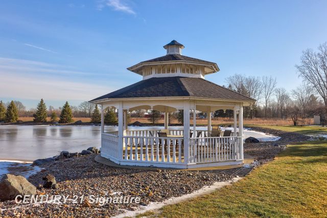 4050 Hackett Rd. Road, Saginaw, MI 48603