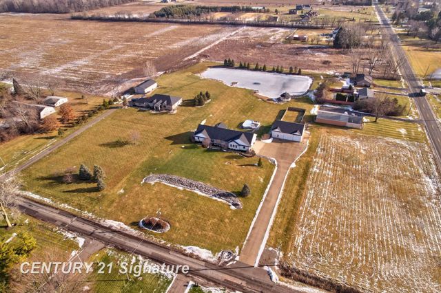 4050 Hackett Rd. Road, Saginaw, MI 48603