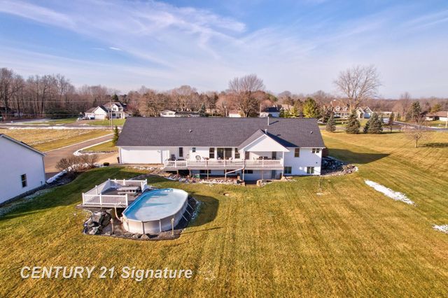 4050 Hackett Rd. Road, Saginaw, MI 48603